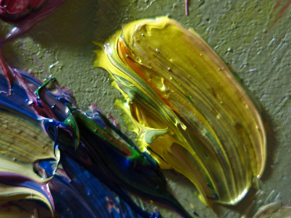 UNTITLED x906